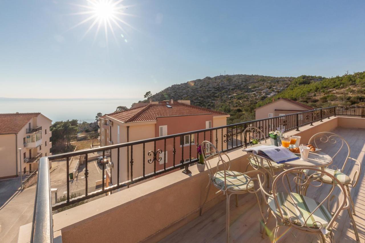 Ferdo 2 Appartement Makarska Buitenkant foto