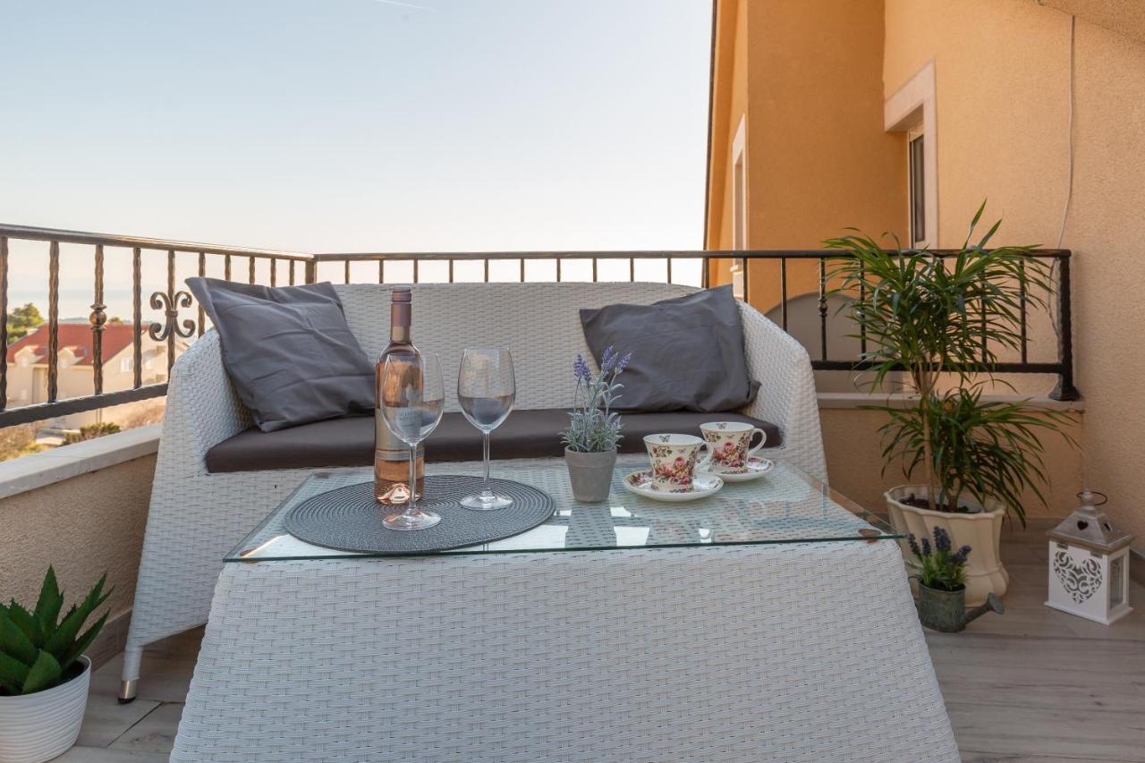 Ferdo 2 Appartement Makarska Buitenkant foto