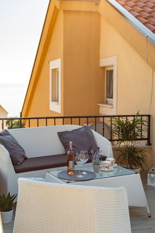 Ferdo 2 Appartement Makarska Buitenkant foto